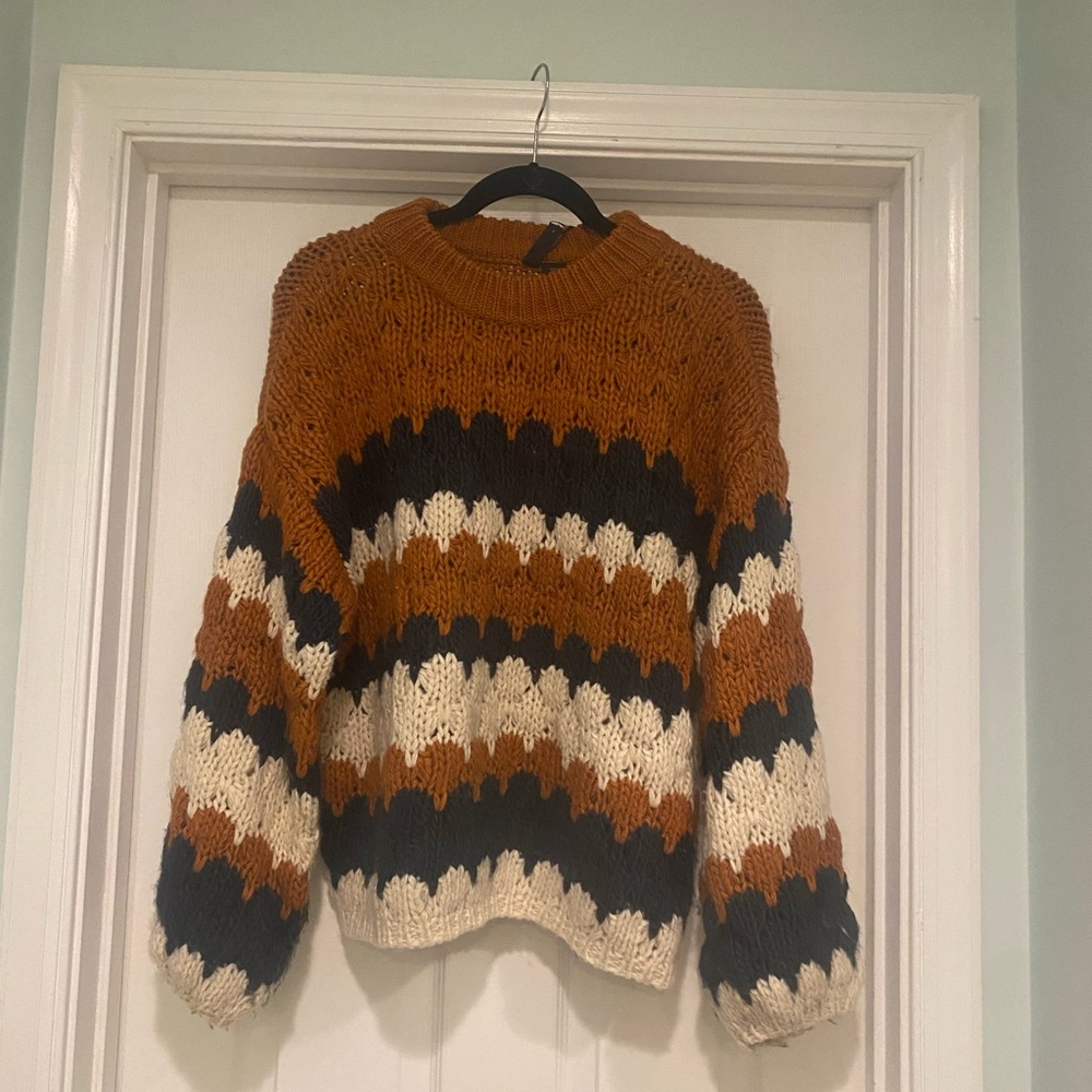 ASOS Sweater NWT M